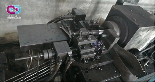 直螺纹钢筋套筒剥皮倒角（2）